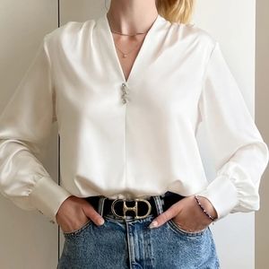 Daisy Silk Elegant White Blouse